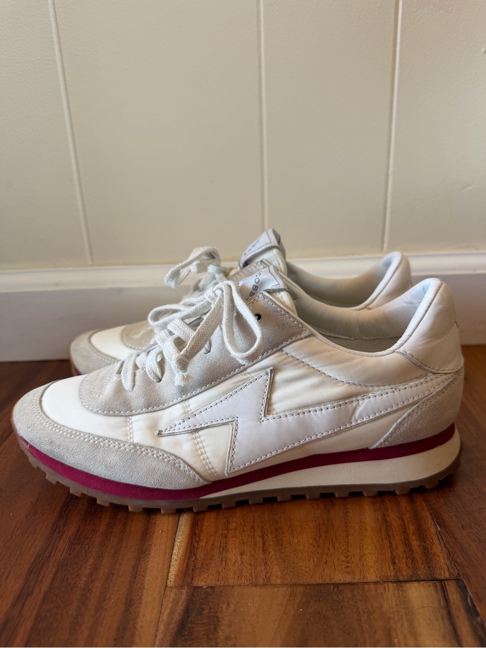 Marc Jacobs White Astor Lightning Bolt Jogger Athletic Runner Sneakers